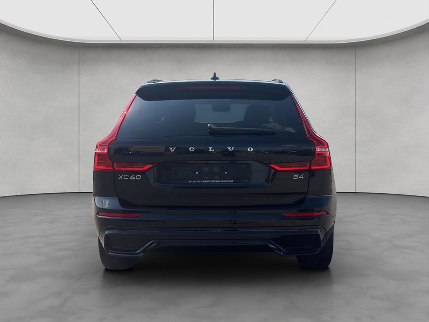 Volvo  Plus Dark