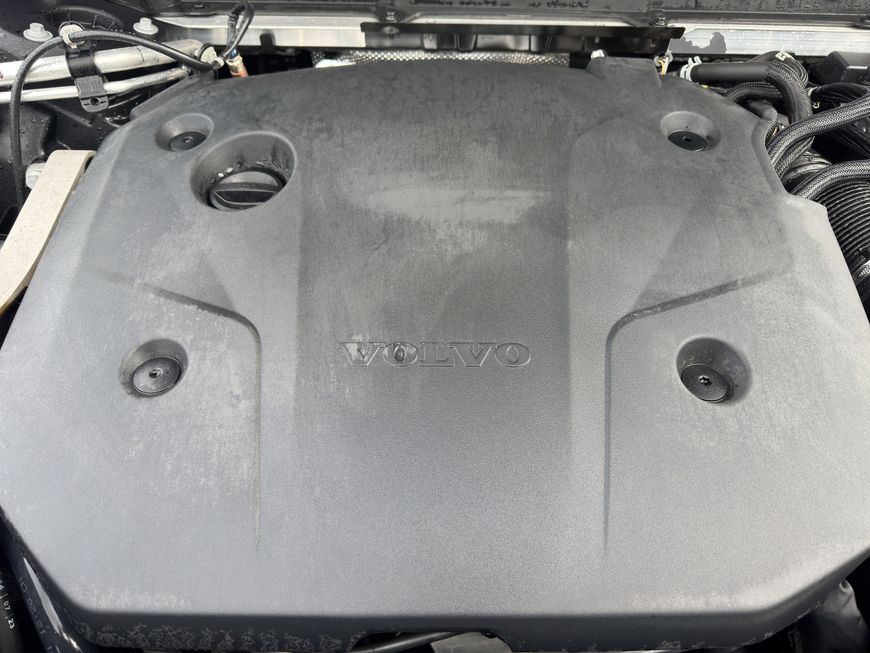 Volvo  19'