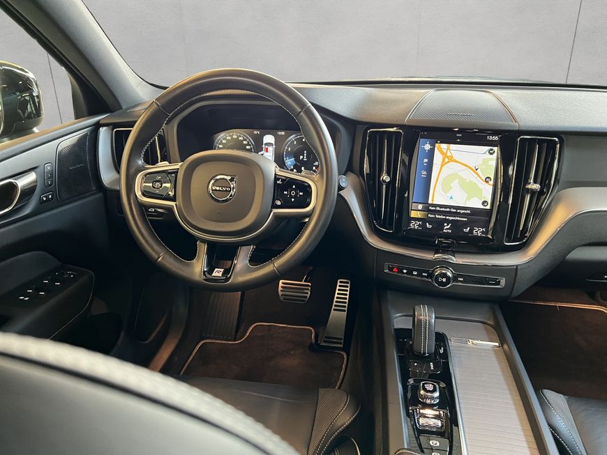 Volvo  19'