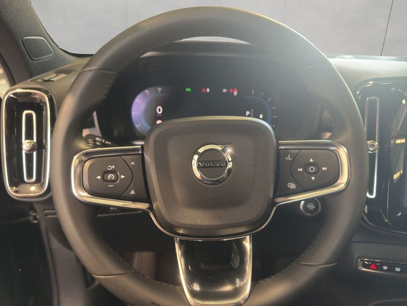 Volvo  Core