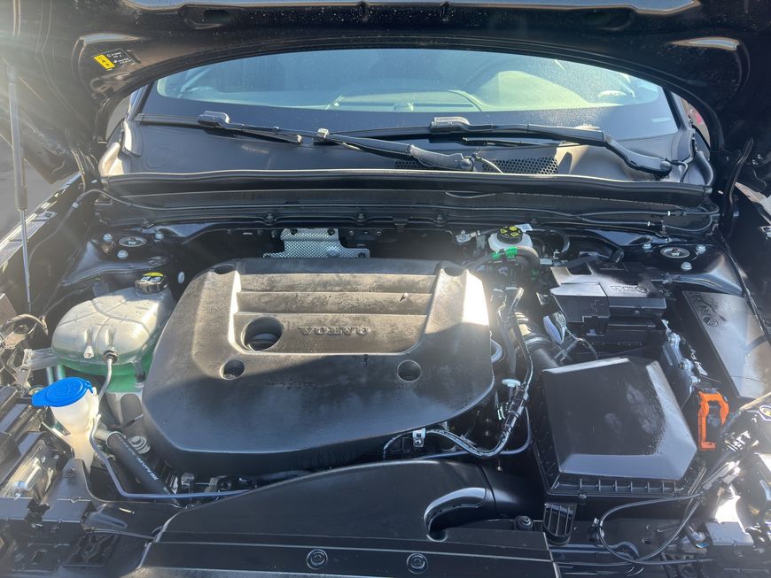 Volvo  Core