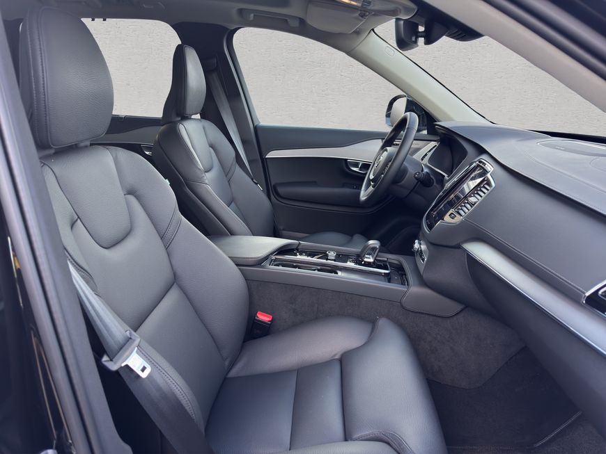 Volvo  Plus Bright