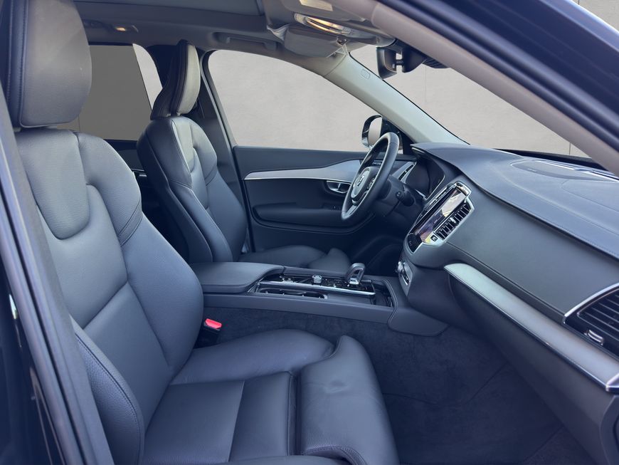 Volvo  Plus Bright