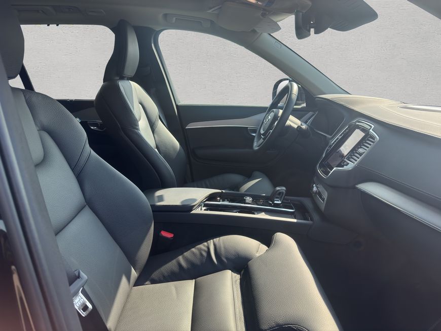 Volvo  Plus Bright