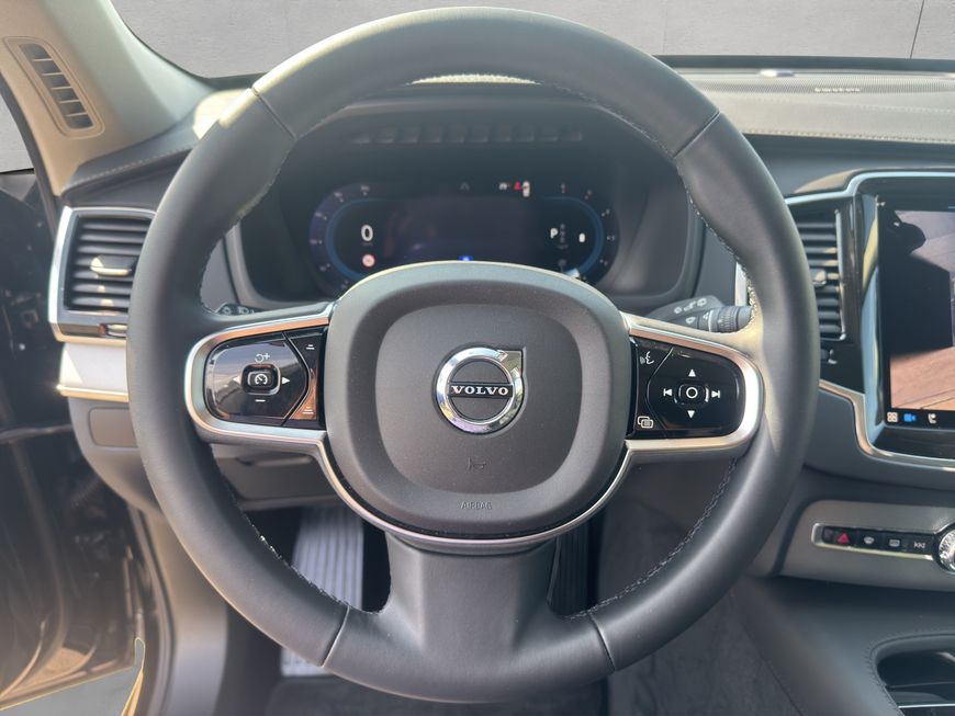 Volvo  Plus Bright