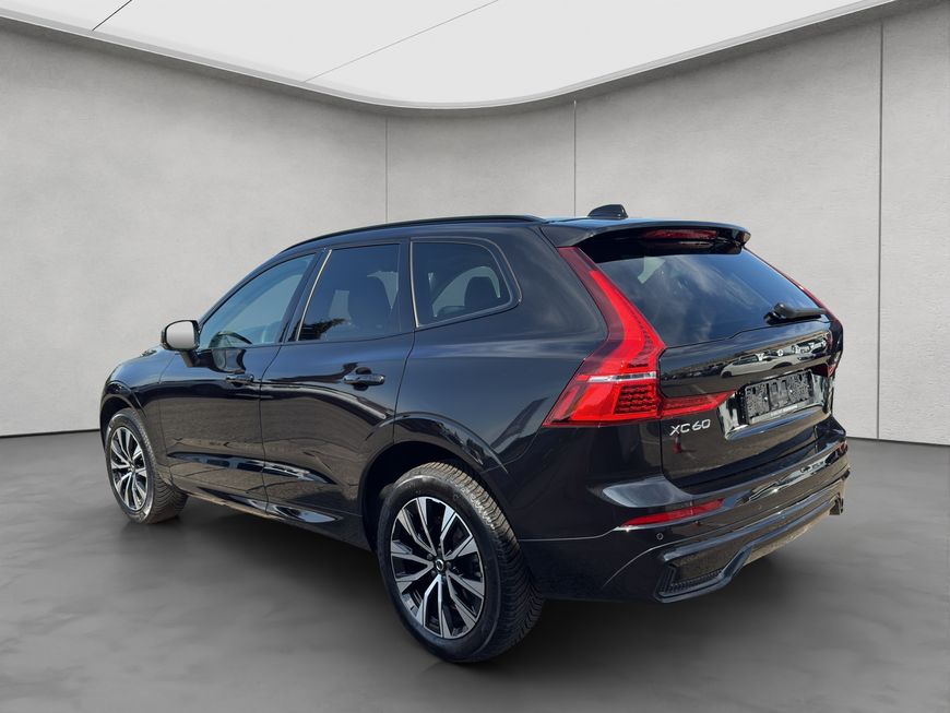 Volvo  Plus Dark