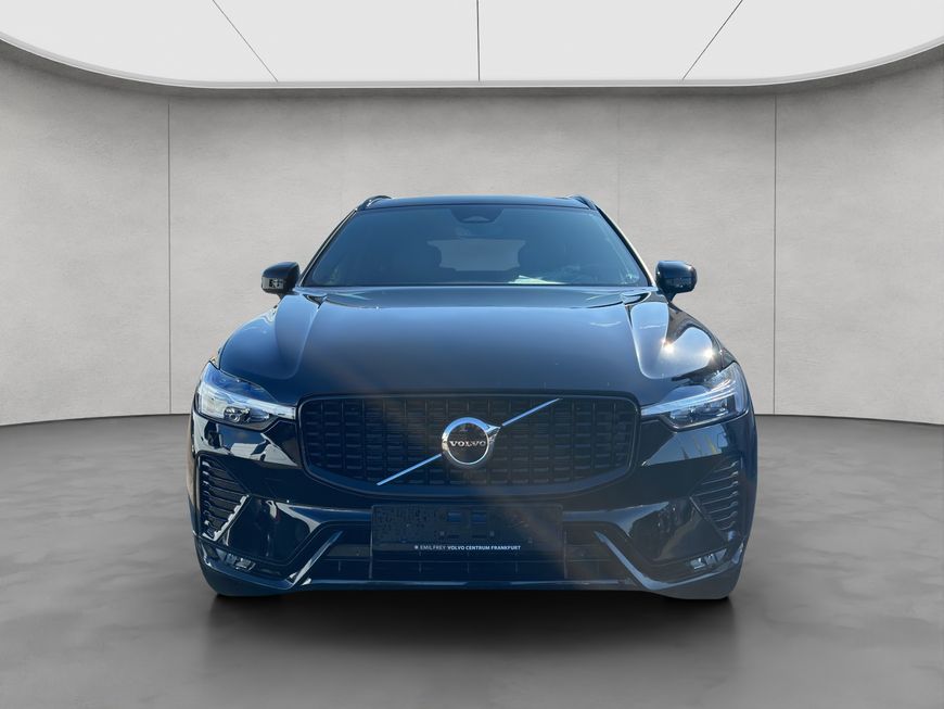 Volvo  Plus Dark