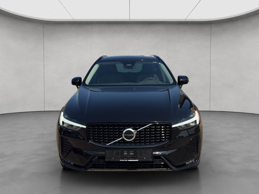 Volvo  Plus Dark