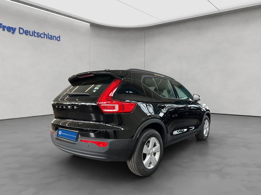 Volvo  Momentum Core