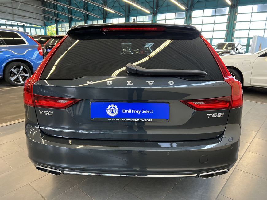 Volvo  V90 T8 TWIN ENGINE AWD Automatikgetriebe (223+65kW/303+87PS) R-Design