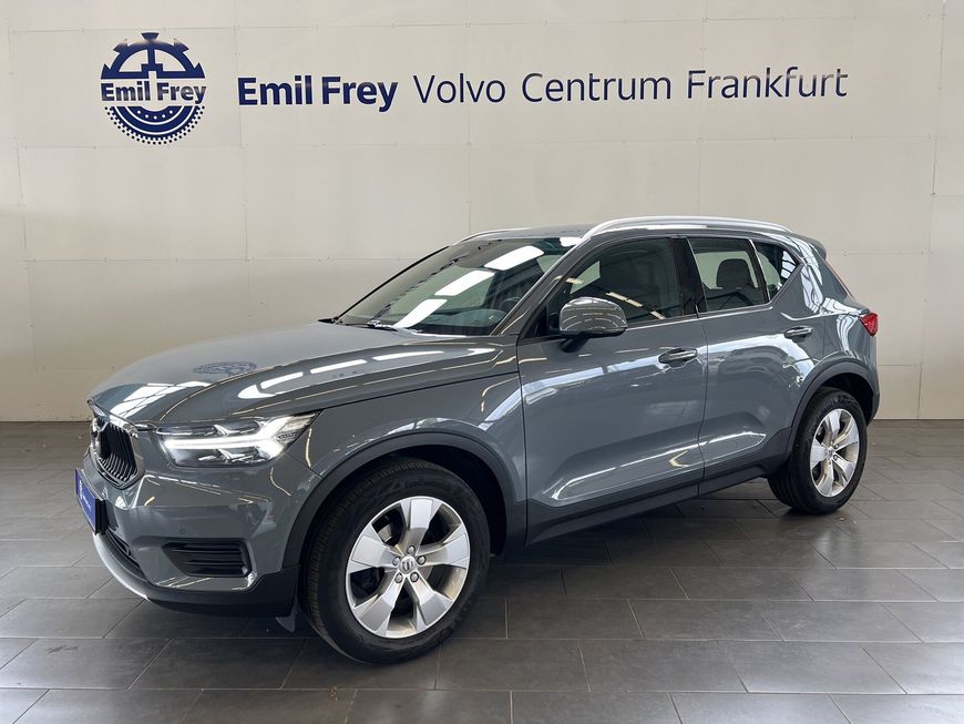 Volvo  XC40 D3 Schaltgetriebe (110kW/150PS) Momentum Pro