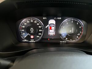 Volvo  Momentum Pro