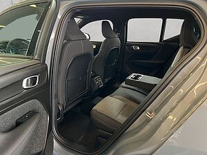Volvo  T2  Aut Navi LED Kamera PDC v+h