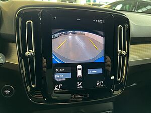 Volvo  T2  Aut Navi LED Kamera PDC v+h