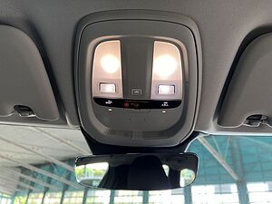 Volvo  B4 Momentum-Pro Aut Navi LED Lenkradheizung