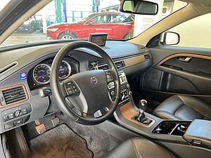 Volvo  D5  Leder RTI-Navi Bi-Xenon PDCv+h 17'