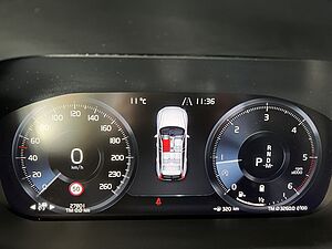 Volvo  Momentum Pro
