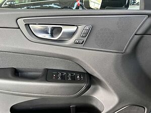 Volvo  Momentum Pro