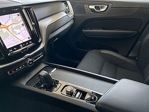Volvo  Momentum Pro