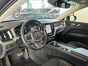 Volvo  Momentum Pro