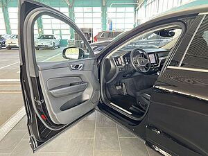 Volvo  Momentum Pro