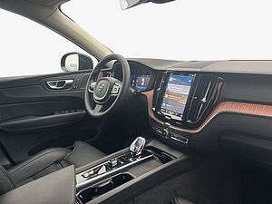 Volvo  Plus Dark