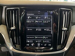 Volvo  T6 AWD Recharge  Glasd HeadUpDisplay