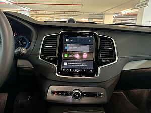 Volvo  Ultimate Dark