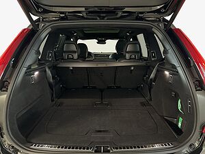 Volvo  Ultimate Dark