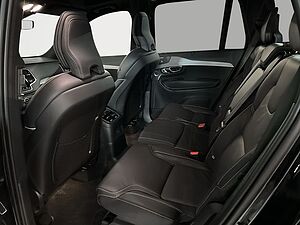 Volvo  Ultimate Dark