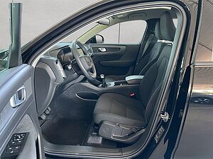 Volvo  Momentum Core