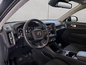 Volvo  Momentum Core