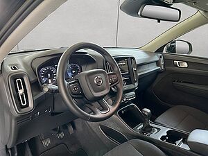 Volvo  Momentum Core