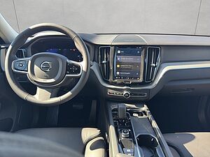 Volvo  Plus Dark