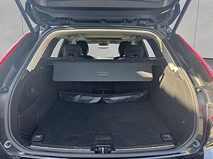 Volvo  Plus Dark