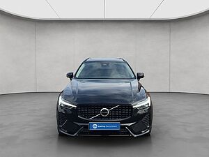 Volvo  Plus Dark