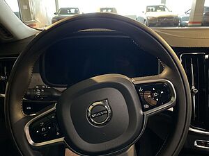 Volvo  19'