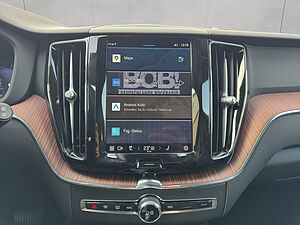 Volvo  Plus Dark