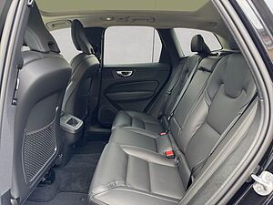 Volvo  Plus Dark