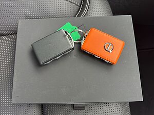 Volvo  Plus Dark