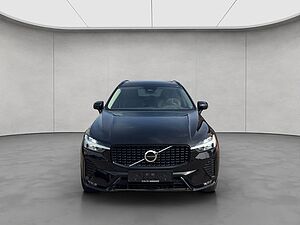 Volvo  Plus Dark