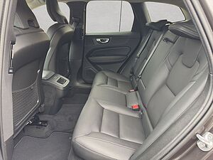 Volvo  Plus Dark