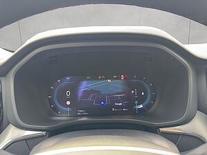 Volvo  Plus Dark