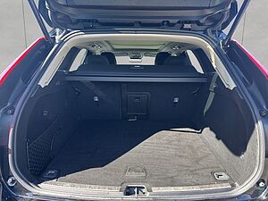 Volvo  Plus Dark