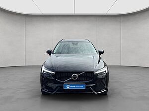 Volvo  Plus Dark