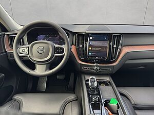 Volvo  Plus Dark