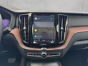 Volvo  Plus Dark