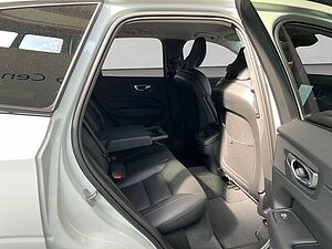 Volvo  Plus Dark