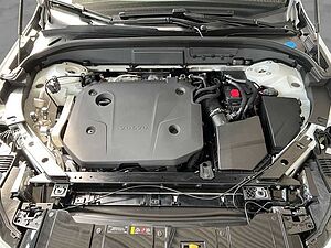 Volvo  Plus Dark