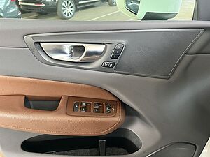 Volvo  20'